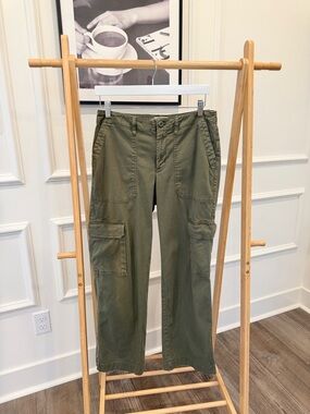 Universal Thread Olive Green Cargo Pants